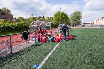 Bild 340 - B-Juniorinnen SG Trittau/S�dstormarn - SV Frisia 03 Risum Lindholm : Ergebnis: 3:1